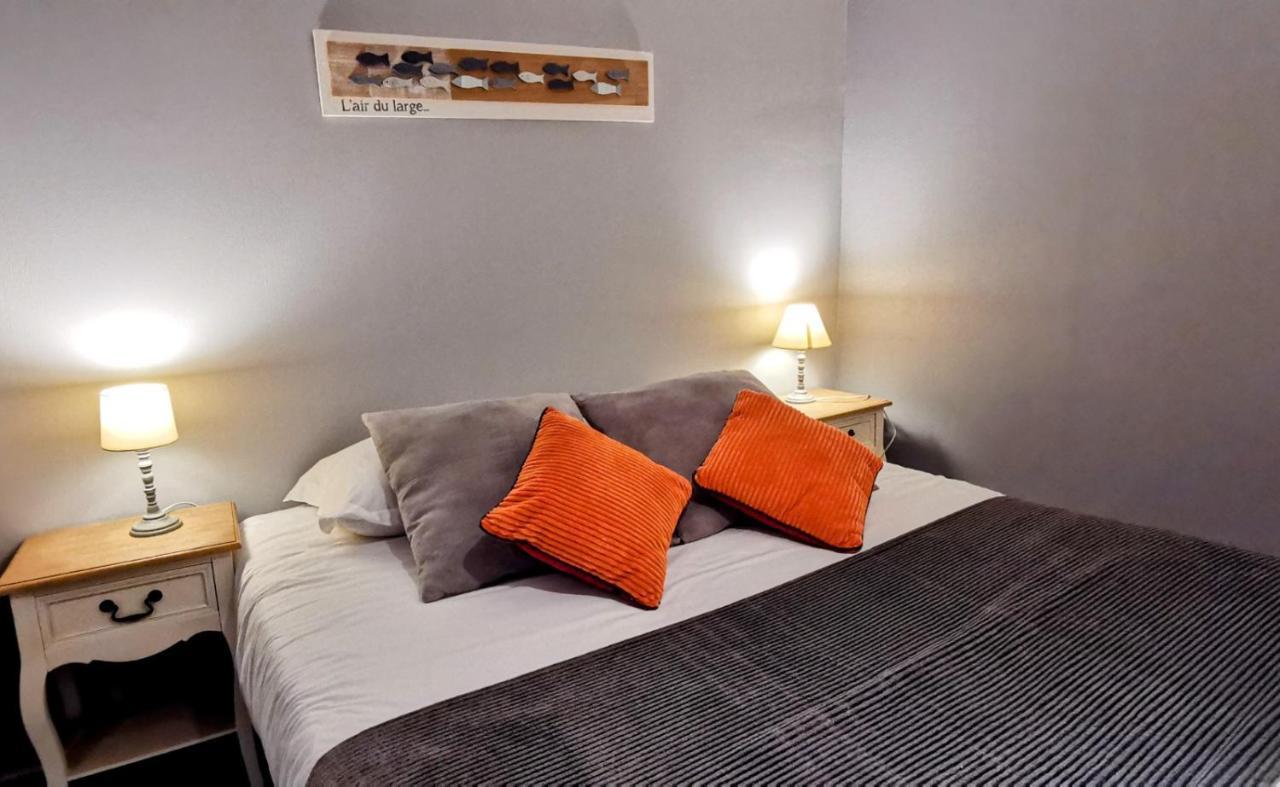 Hotel Restaurant Le Mulberry Arromanches Екстер'єр фото