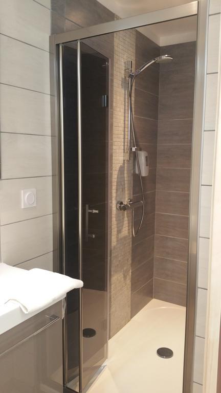 Hotel Restaurant Le Mulberry Arromanches Екстер'єр фото